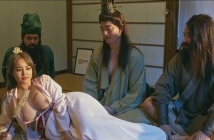 Ba anh em Lưu Quan Trương đụ nhau tập thể vô cùng phê