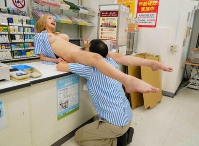 Cô bé teen đã say đắm khi bị anh quản lý đụ nát cái l**n