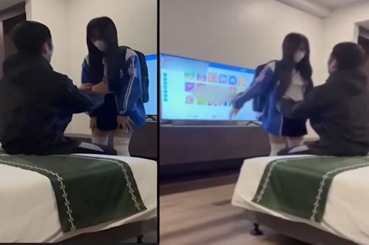 Lôi cuốn cô gái quyến rũ vào khoảnh khắc đam mê